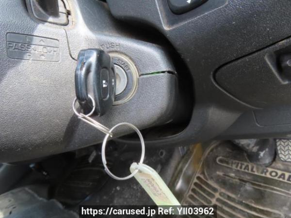 Used 2004 AT toyota hiace-van KDH200V Image[24]