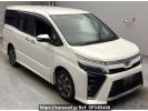 Toyota Voxy ZRR85W