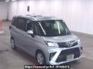 Toyota Roomy M900A