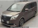 Toyota Noah ZWR80G