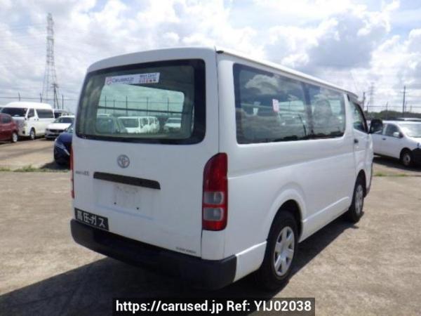 Used 2005 AT toyota regiusace-van KDH200V Image[6]