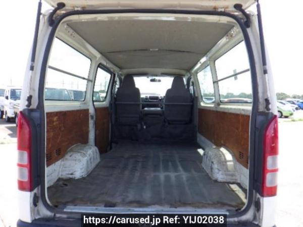 Used 2005 AT toyota regiusace-van KDH200V Image[8]