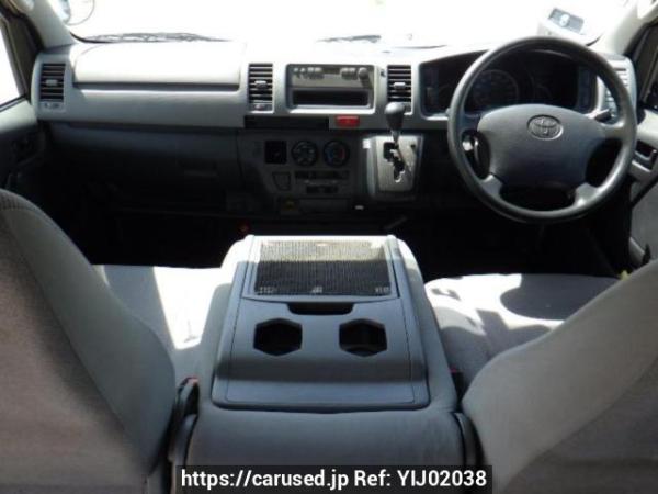 Used 2005 AT toyota regiusace-van KDH200V Image[13]