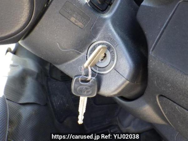 Used 2005 AT toyota regiusace-van KDH200V Image[20]