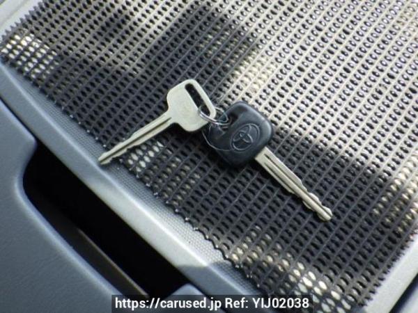 Used 2005 AT toyota regiusace-van KDH200V Image[21]