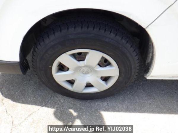 Used 2005 AT toyota regiusace-van KDH200V Image[25]