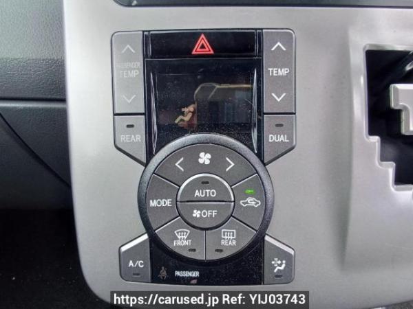 Used 2008 AT toyota noah ZRR70W Image[22]