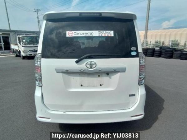 Used 2009 AT toyota voxy ZRR70W Image[5]