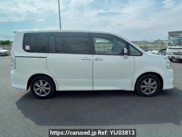 Used 2009 AT toyota voxy ZRR70W Image[7]