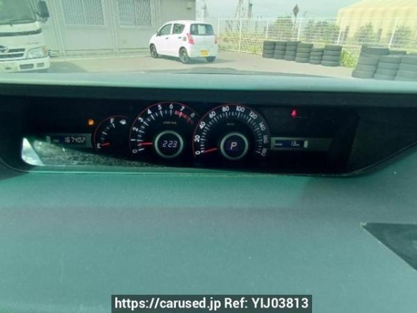 Used 2009 AT toyota voxy ZRR70W Image[24]