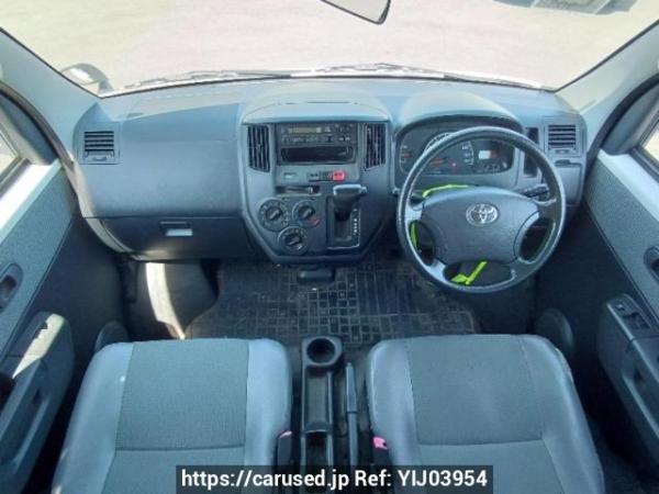 Used 2017 AT toyota townace-van S402M Image[16]