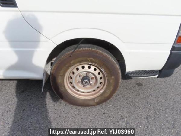 Used 2004 AT toyota hiace-van TRH112V Image[22]