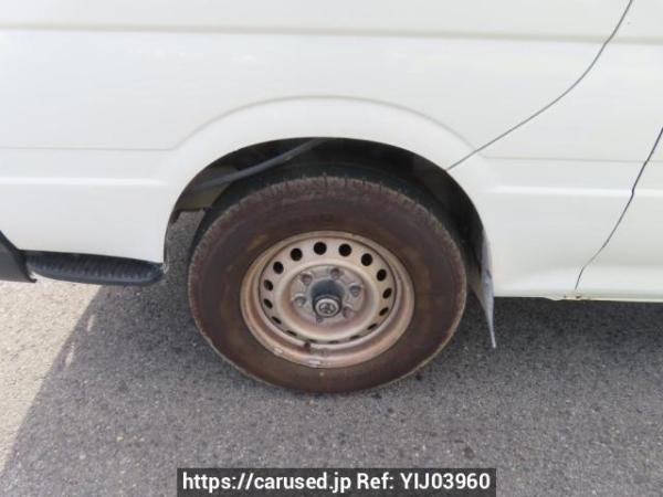Used 2004 AT toyota hiace-van TRH112V Image[23]