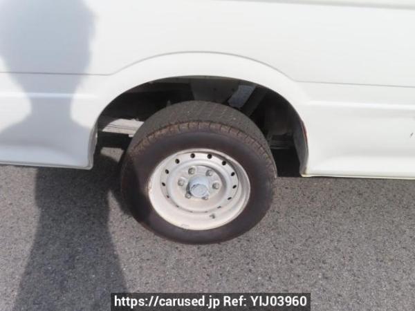 Used 2004 AT toyota hiace-van TRH112V Image[24]