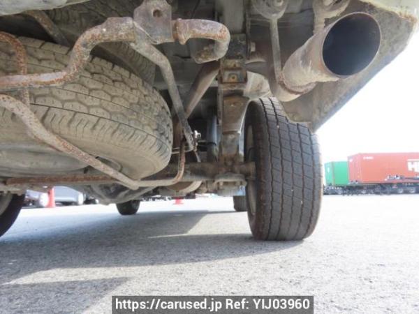 Used 2004 AT toyota hiace-van TRH112V Image[33]