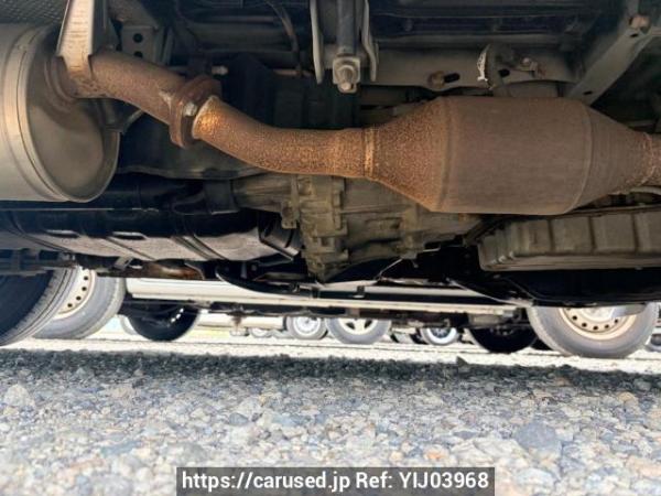 Used 2004 AT toyota hiace-van KDH205K Image[22]