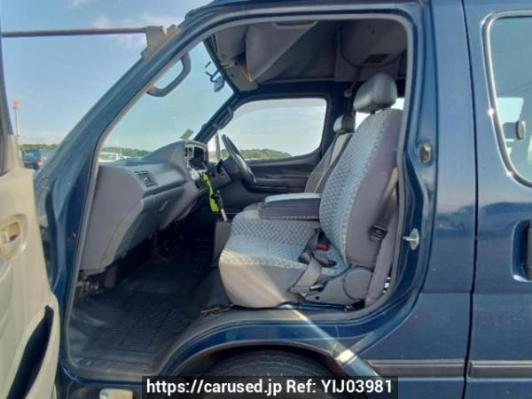 Used 2002 AT toyota regiusace-van RZH112K Image[13]