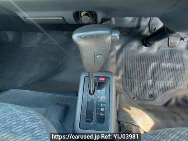 Used 2002 AT toyota regiusace-van RZH112K Image[21]
