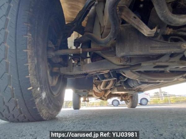 Used 2002 AT toyota regiusace-van RZH112K Image[29]