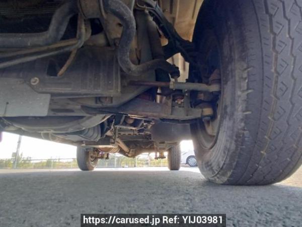 Used 2002 AT toyota regiusace-van RZH112K Image[30]