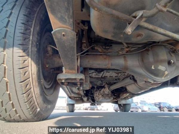 Used 2002 AT toyota regiusace-van RZH112K Image[35]