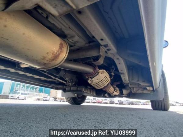 Used 2003 AT toyota hiace-van RZH112V Image[32]
