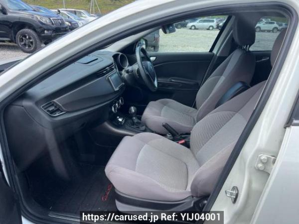 Used 2015 AT alfa-romeo giulietta 940141 Image[6]