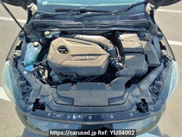 Used 2014 AT volvo v40 MB4164T Image[9]