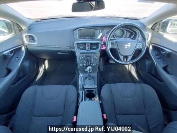 Used 2014 AT volvo v40 MB4164T Image[15]