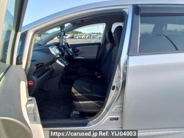 Used 2009 AT toyota wish ZGE20W Image[13]