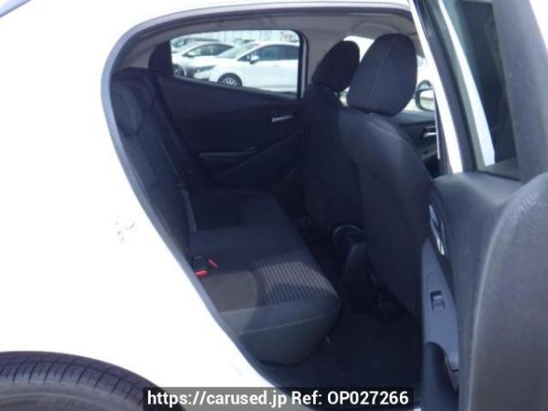 Used 2017 AT mazda demio DJ3FS Image[13]