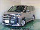 Toyota Noah MZRA90W
