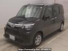 Toyota Roomy M900A
