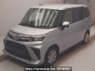 Toyota Roomy M900A