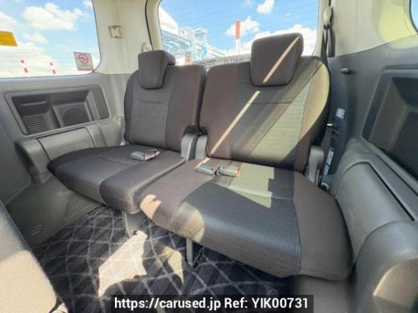 Used 2009 AT toyota voxy ZRR70W Image[16]