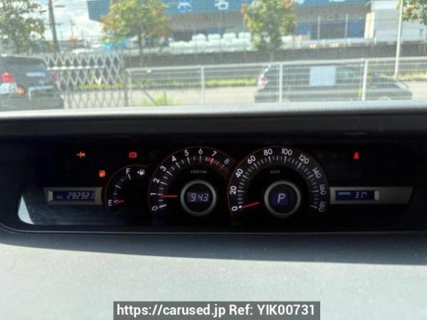 Used 2009 AT toyota voxy ZRR70W Image[22]