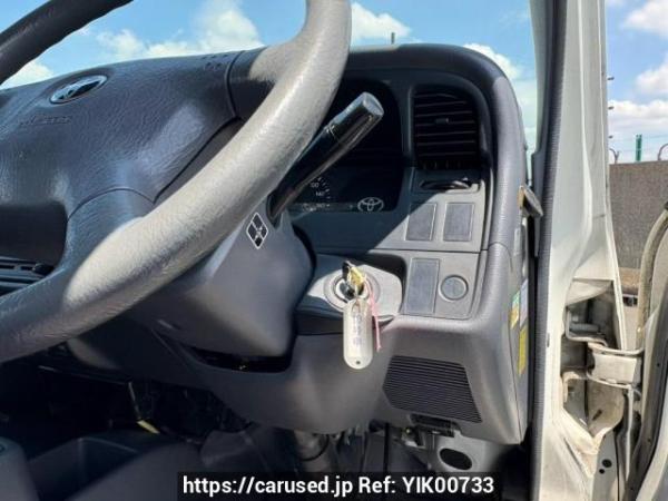Used 2000 AT toyota hiace-wagon RZH111G Image[31]