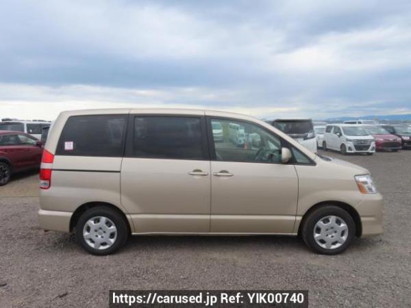 Used 2004 AT toyota noah AZR60G Image[7]