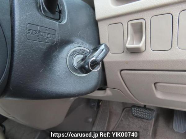 Used 2004 AT toyota noah AZR60G Image[33]
