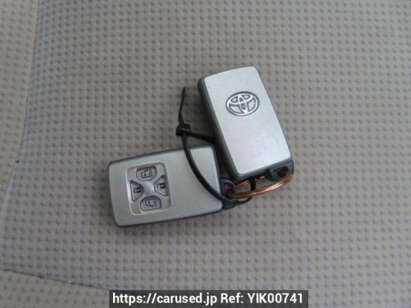 Used 2010 AT toyota noah ZRR70G Image[35]