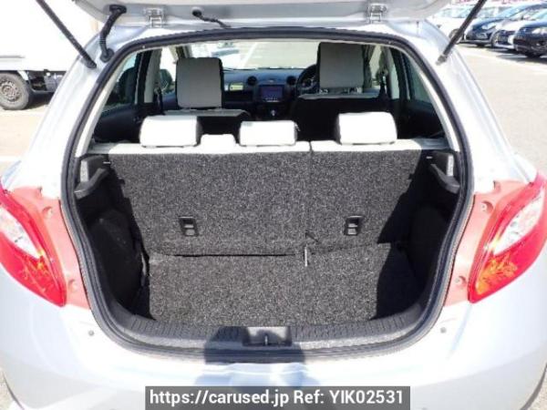 Used 2011 AT mazda demio DE3FS Image[6]