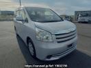 Toyota Noah ZRR70G