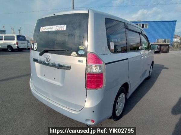 Used 2009 AT toyota noah ZRR70G Image[6]