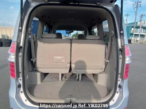 Used 2009 AT toyota noah ZRR70G Image[8]
