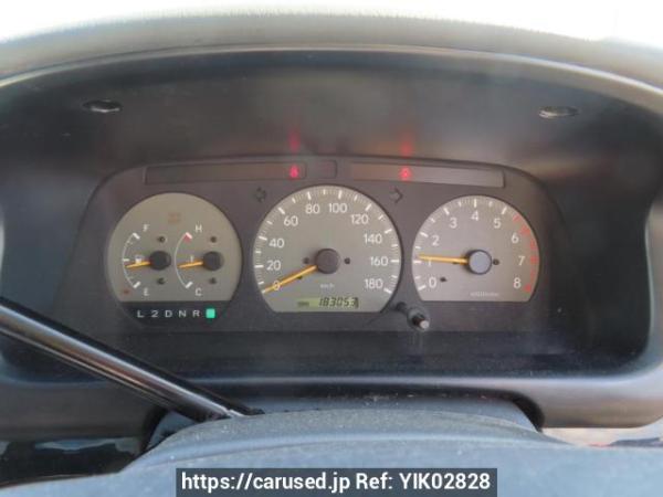 Used 1999 AT toyota regius-wagon RCH41W Image[25]