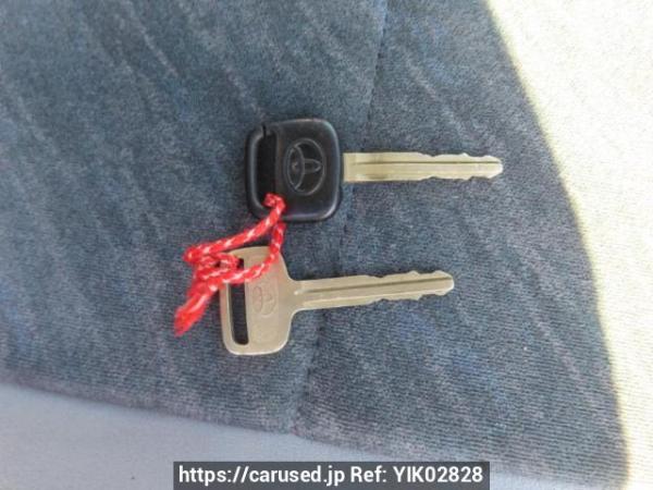 Used 1999 AT toyota regius-wagon RCH41W Image[34]