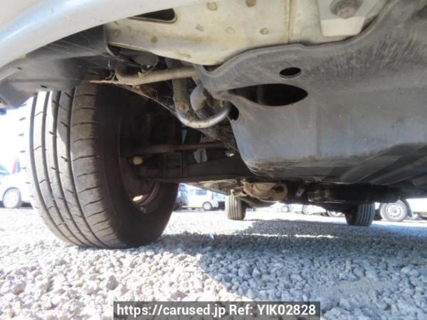 Used 1999 AT toyota regius-wagon RCH41W Image[40]