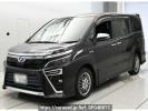 Toyota Voxy ZWR80W