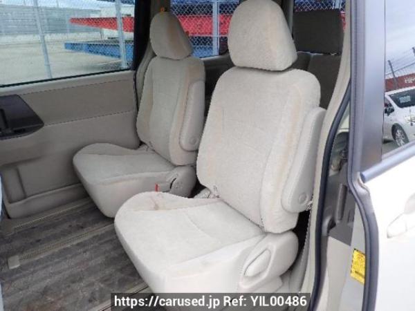 Used 2010 AT toyota noah ZRR70G Image[12]
