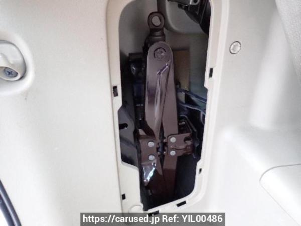 Used 2010 AT toyota noah ZRR70G Image[46]